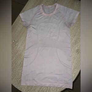 Lululemon swiftly tech top size 4
